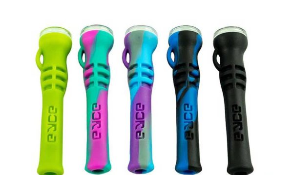 EYCE | Shorty Platinum Curved Silicone Chillum - Image 2